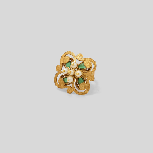 Pearl Bloom Floral Cocktail Ring