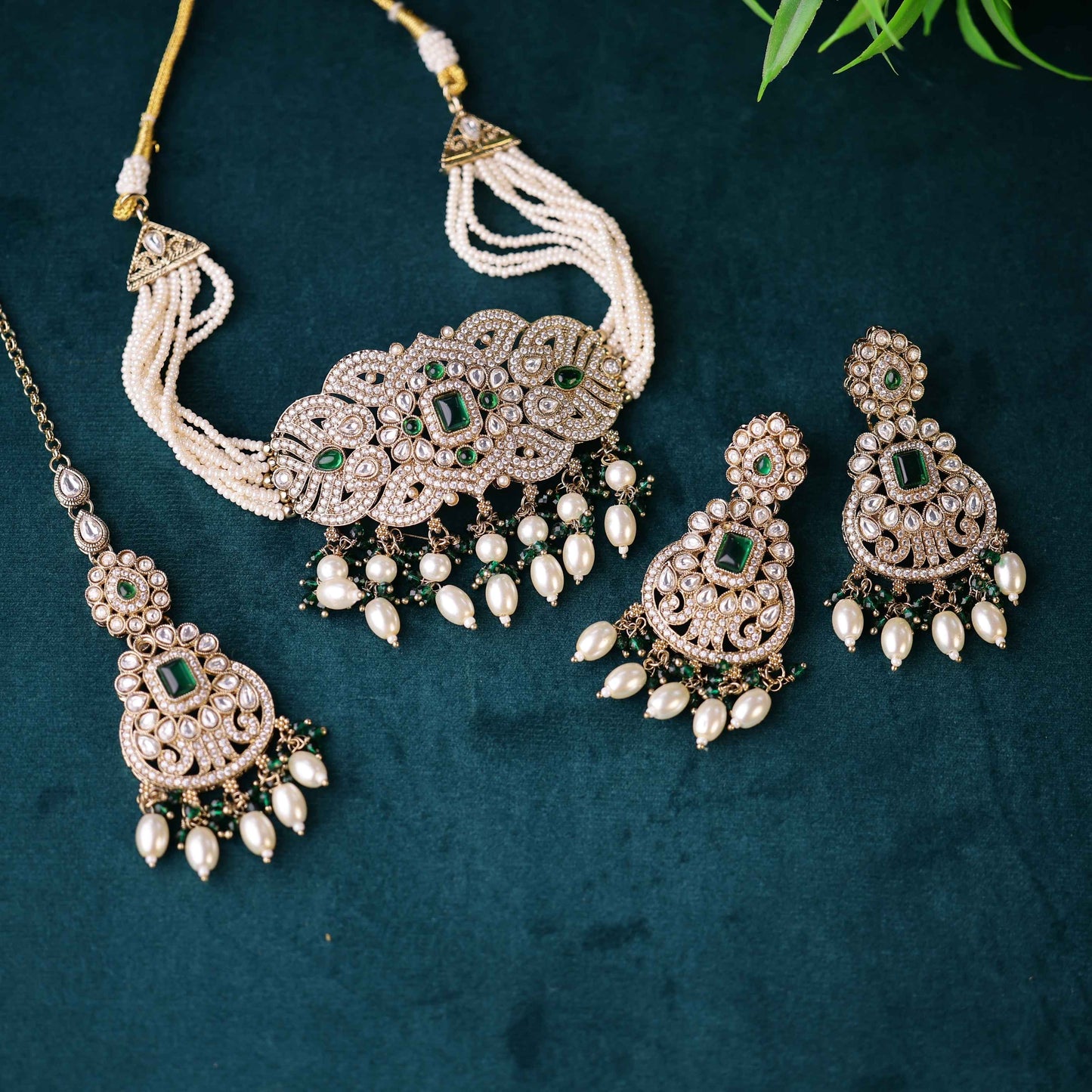 Heritage Kashmiri Necklace With Maang Tikka