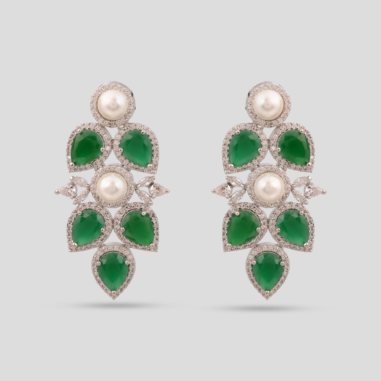 Emerald Pasley Pearl Chokar