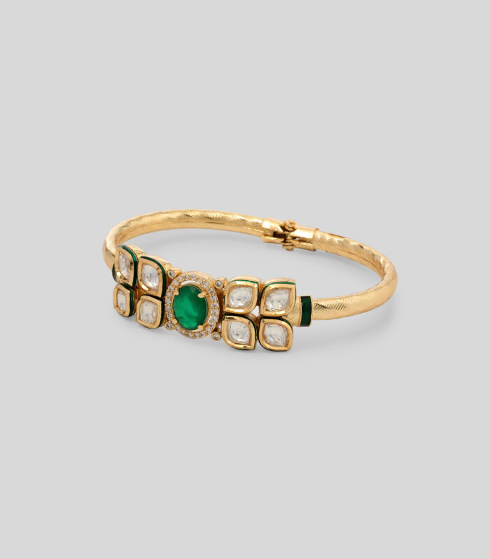 Lush Zenith Kundan Bracelet