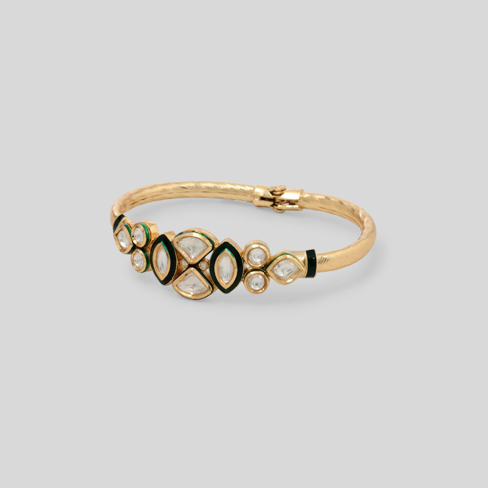 Verdant Radiance Kundan Bracelet