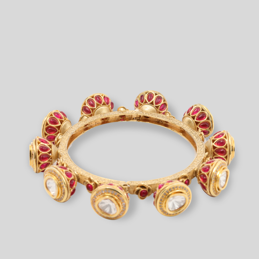 Temple Bloom Kundan Bangle - Image 4