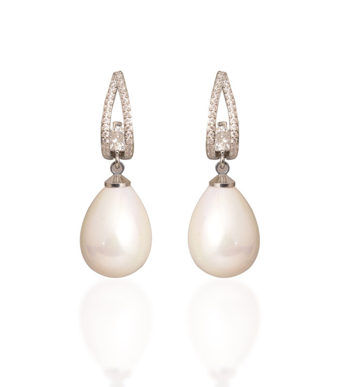 Nacre Lumina Cascade Drops